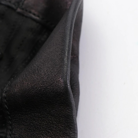 Salvatore Ferragamo Vara Bow Pleated Soft Tote in Leather - Picture 9 of 9